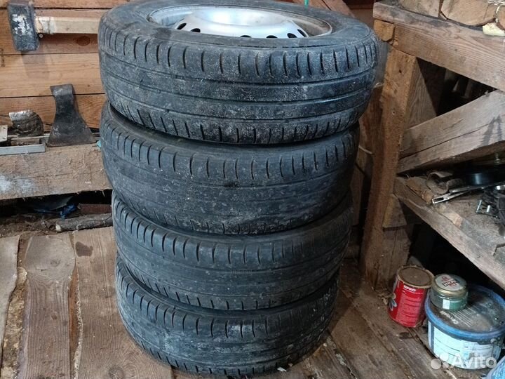 Viatti Strada Asimmetrico 185/70 R14 88H
