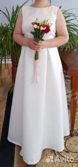 Свадебное платье б/у