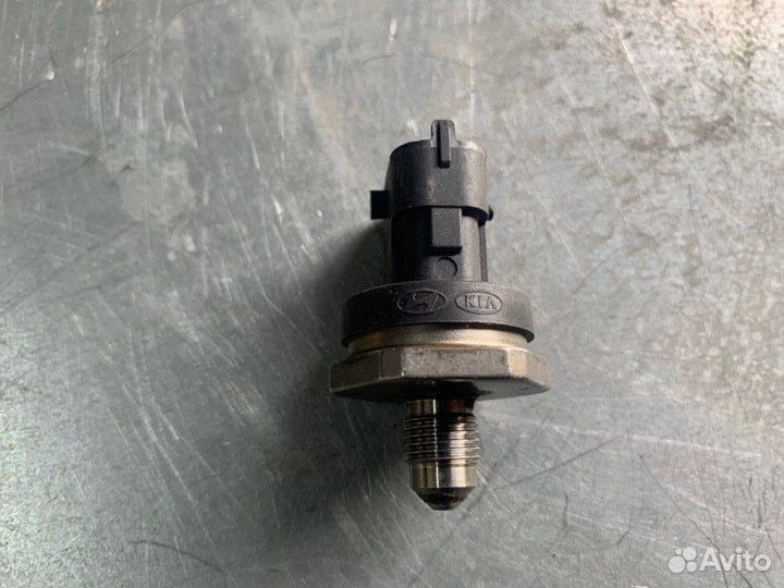 Датчик давления топлива Genesis G70 седан G4KL