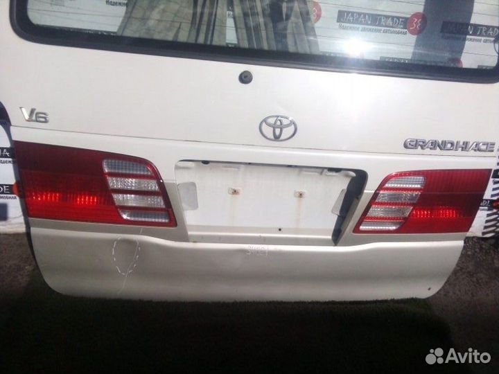 Дверь 5-я Toyota Grand Hiace VCH10 5VZ-FE