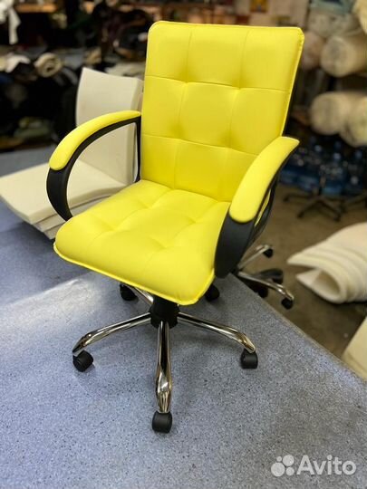 Компьютерное кресло