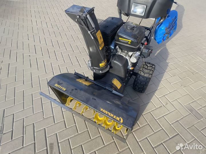 Снегоуборщик champion Чемпион ST1170E Б/У 8.1 лс