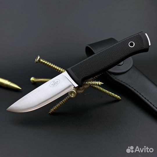 Походный нож Fallkniven F1 в кожаном чехле