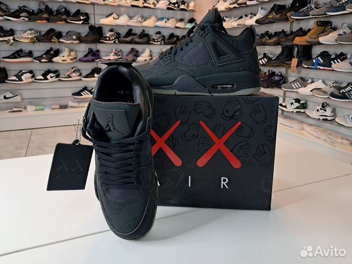 Кроссовки Nike air Jordan 4 retro kaws