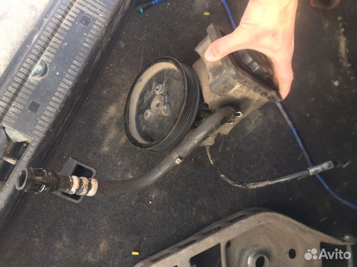 Наcос гидроусилителя руля вмw E60 Е61 E83 M47 М57