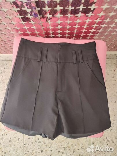 Шорты женские классические