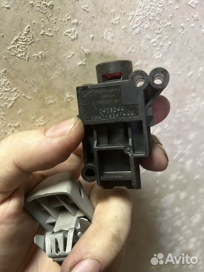 Кнопка XW4T9341AA ford focus