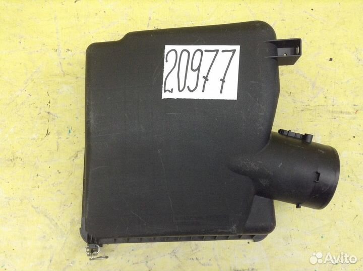 Toyota Land Cruiser 200 корпус воздушного фильтра