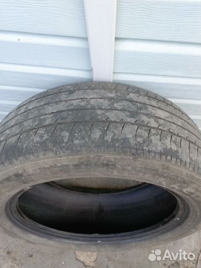 Yokohama dB Decibel E70 215/55 R17
