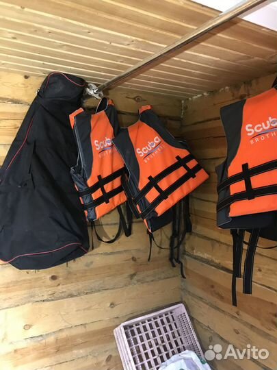 Продается лодочный мотор Yamaha 2 л.с.+чехол+3 спа