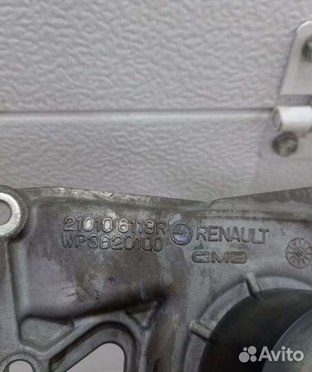 Помпа Renault Duster