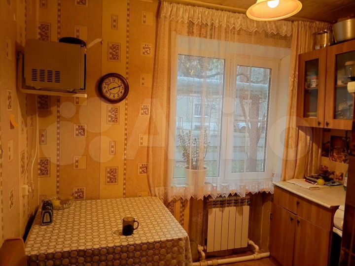 3-к. квартира, 52 м², 1/2 эт.