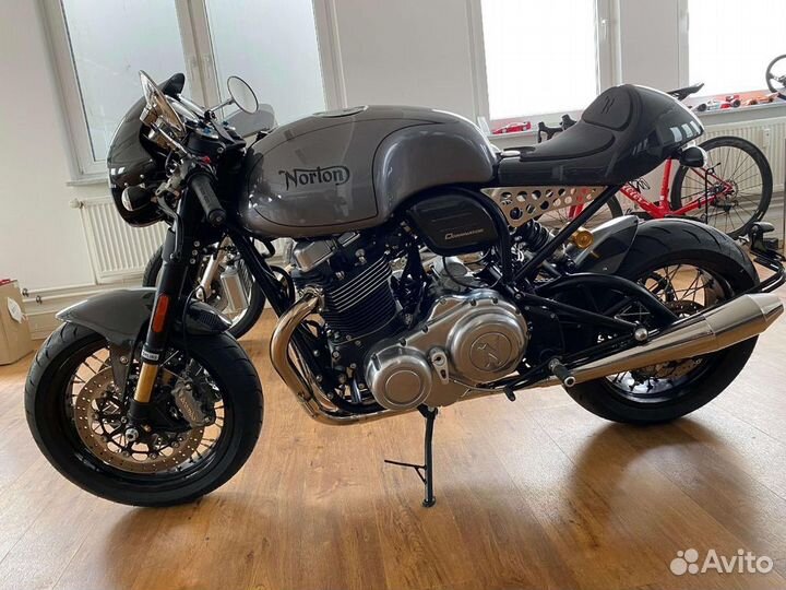 Norton Commando 961 SS