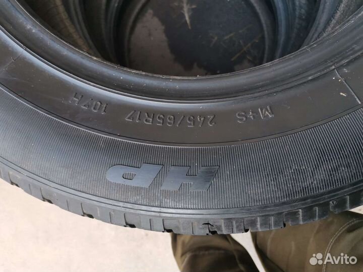 Goodyear Wrangler HP All Weather 245/65 R16