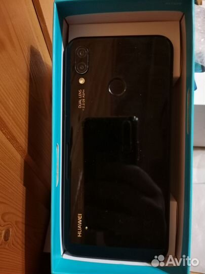 HUAWEI P20 Lite, 4/64 ГБ