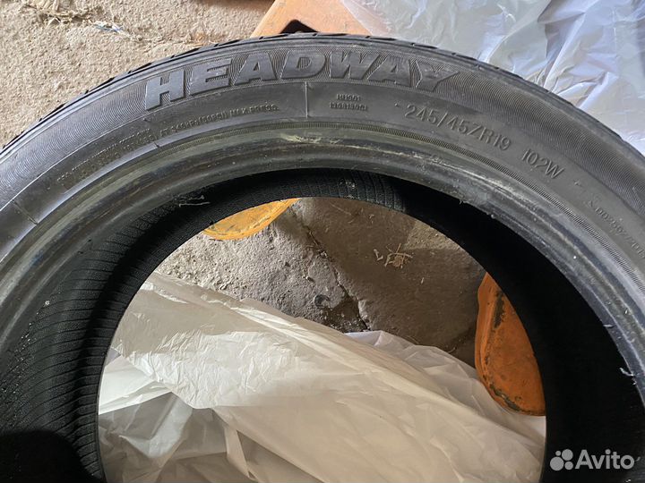 Headway HU901 245/45 R19