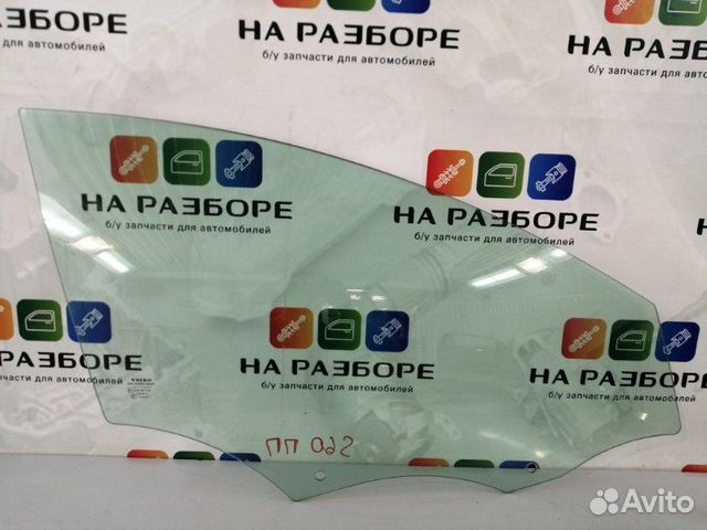 Стекло двери переднее правое Volvo S60 FS45