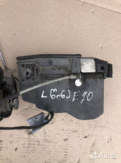 Замок центральный механизм на дверь BMW X5 E70