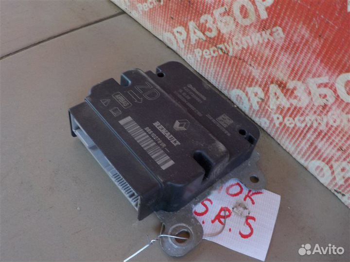 Блок SRS Renault Logan L8MV K7M812 2018