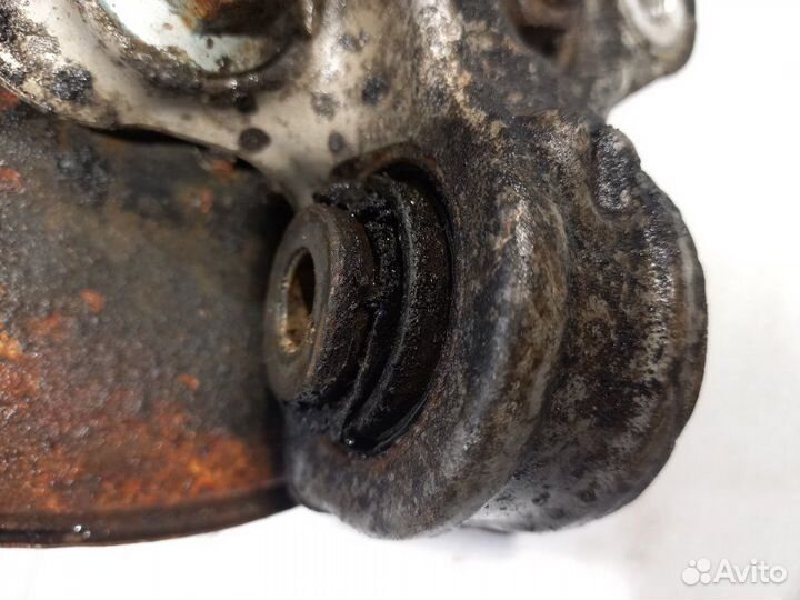 Кулак (цапфа) задний левый Honda Cr-V 4 2013