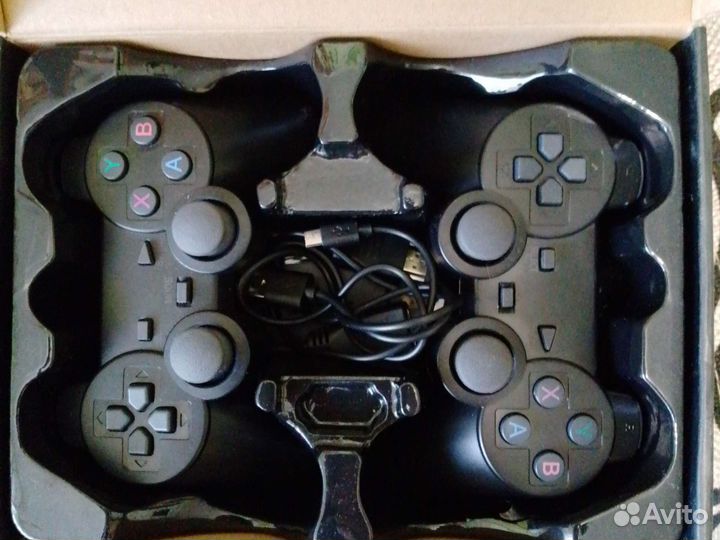 Игровая приставка новая. Обмен предлагайте