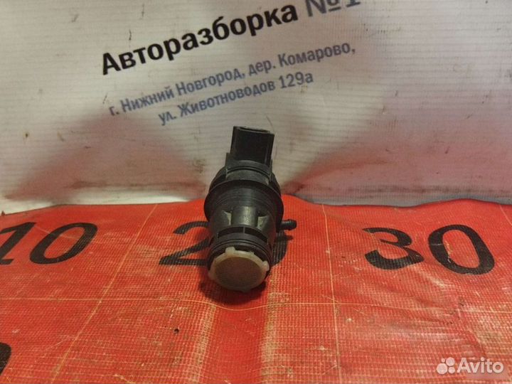 Насос стеклоомывателя Toyota Camry 40