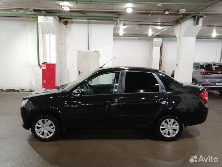 LADA Granta 1.6 МТ, 2022, битый, 19 547 км