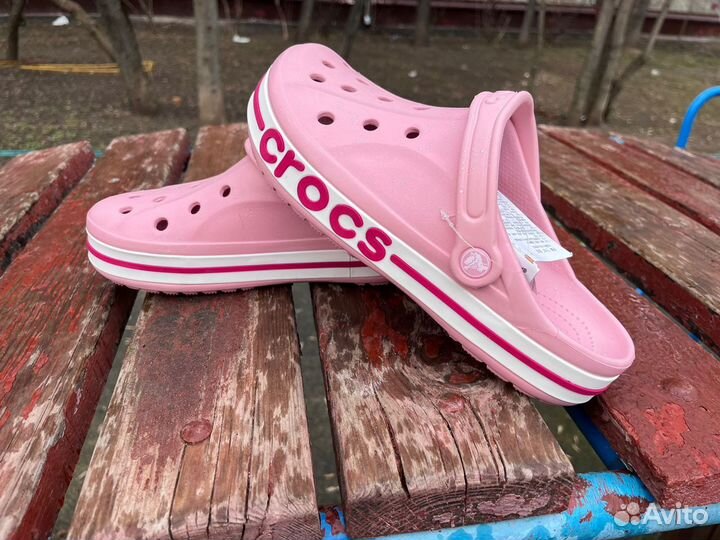 Crocs женские