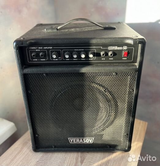 Басовый комбоусилитель Yerasov ComBass50