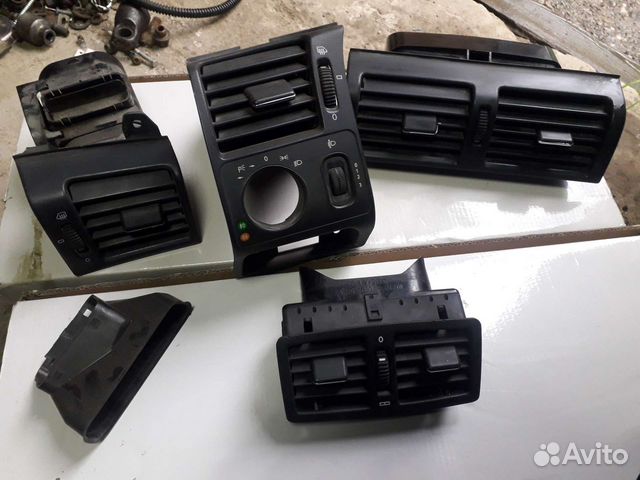 Дефлектор обдува мерседес w210