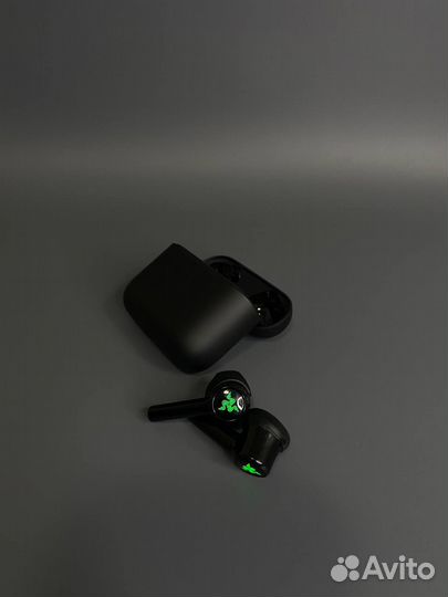 Беспроводные наушники Razer Hammerhead