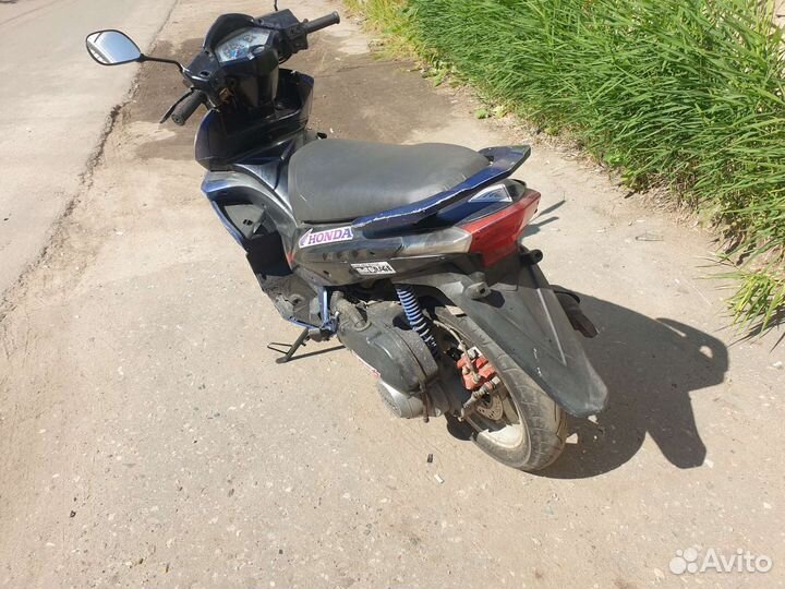 Скутер WY 150-5 grace