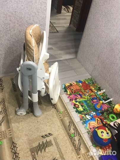 Стульчик для кормления