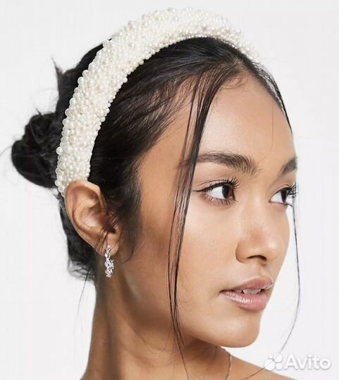 Ободок для волос с бусинами