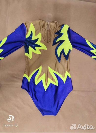 Костюм для спортивной гимнастики