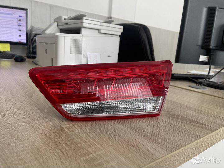 Фонарь задний правый внутренний Киа Optima 92404D4
