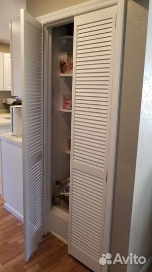 Жалюзийные фасады в нишу на заказ