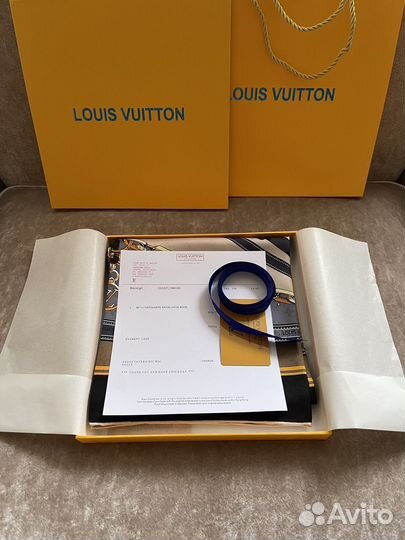 Шелковый платок louis vuitton 