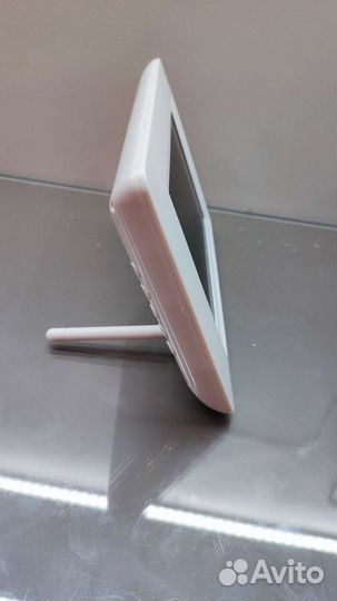 7-дюймовая цифровая фоторамка