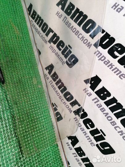 Стекло боковое переднее правое Toyota Corona ST191