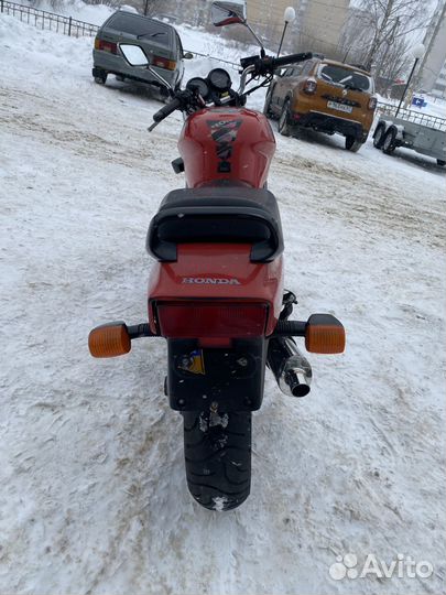 Honda NTV650