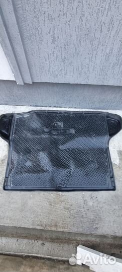 Коврик в багажник