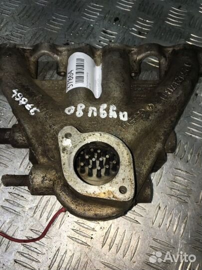 Впускной коллектор Audi 80