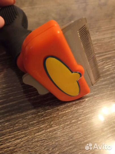 Щётка от шерсти для собак и кошек