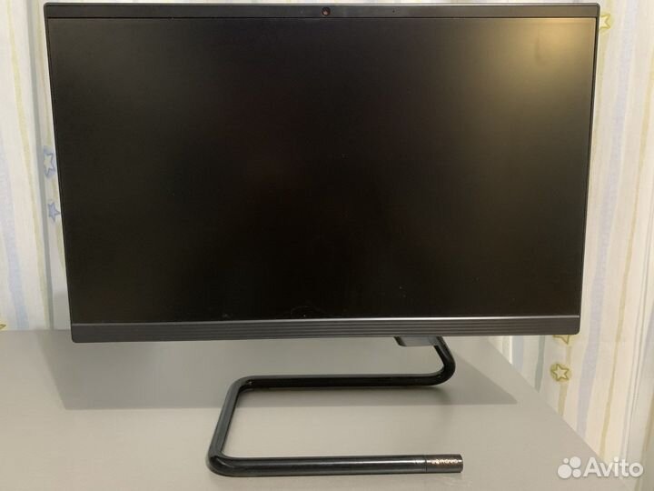 Комьютер моноблок Lenovo