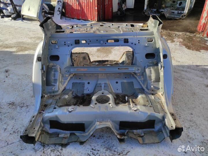 Часть кузова (задняя) Nissan Primera TP12 QR20DE