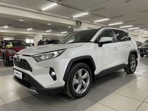 Toyota RAV4 2.5 AT, 2021, 38 000 км, с пробегом, цена 3 990 000 руб.