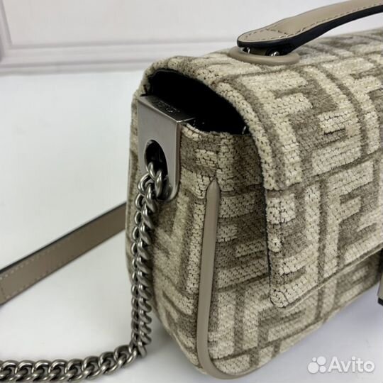 Сумка fendi baguette