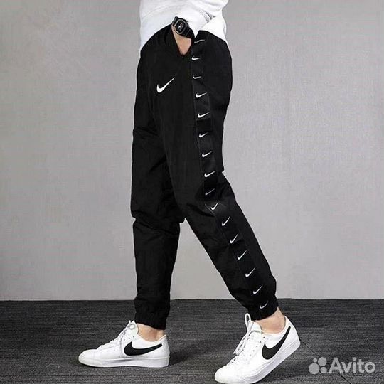 Спортивные штаны Nike