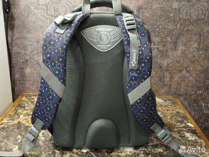 Рюкзак школьный для девочки